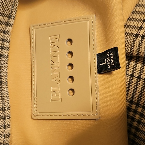 Blank NYC Glen Neutral Plaid Moto Jacket Size Large - Picture 8 of 10